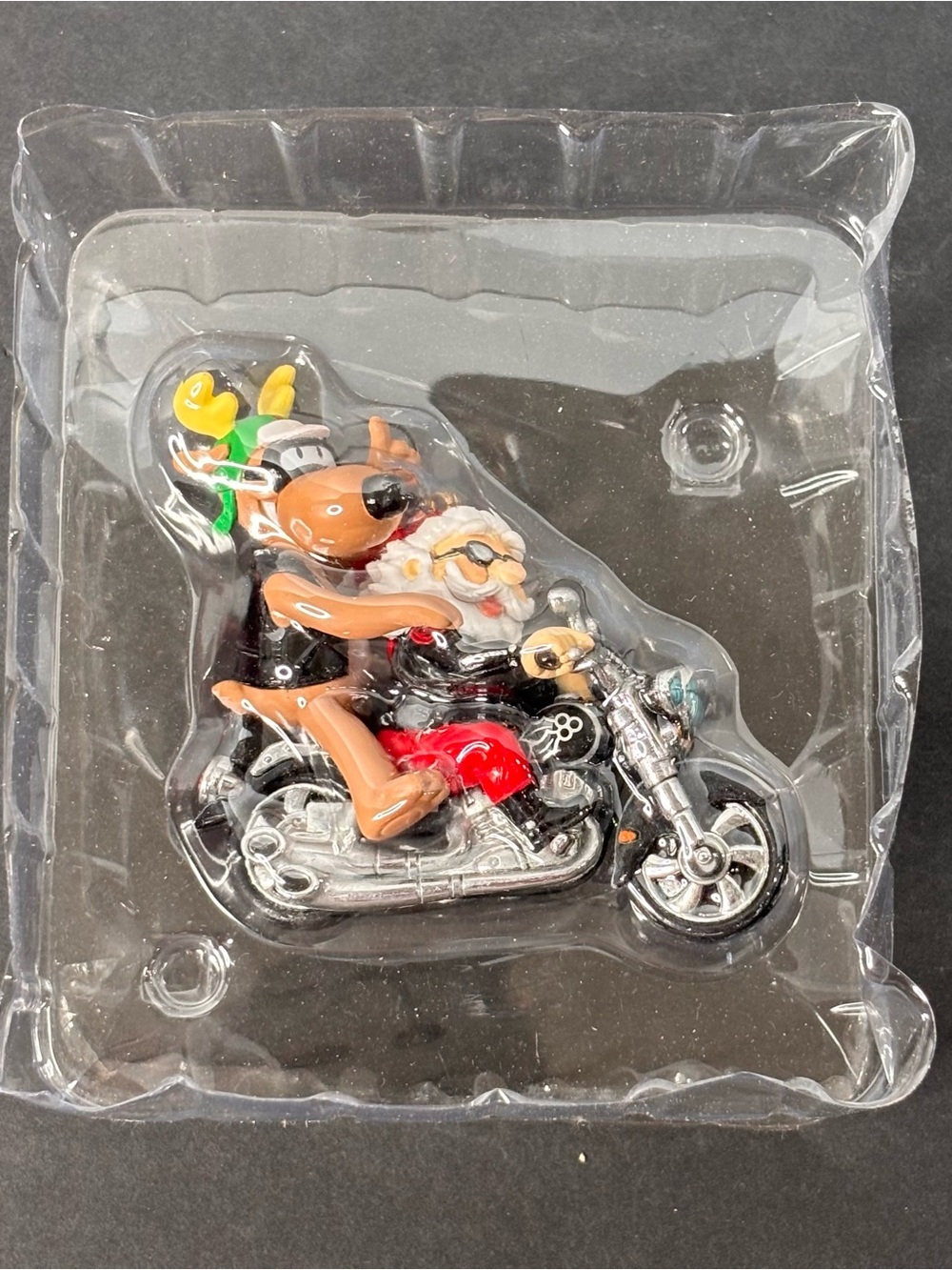 Carlton Cards Heirloom Collection 2002 "Rebel with a Claus" Motorcycle Ornament - Picture 7 of 14